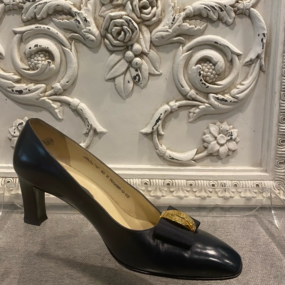 Vintage Bally Black Heels Elegant Shoes